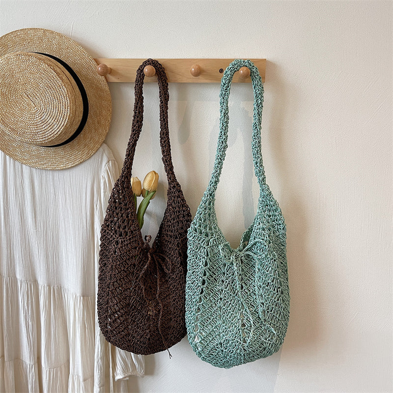 Vacation woven tote bag for women